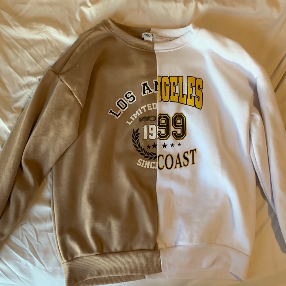 rue 21 sweatshirt